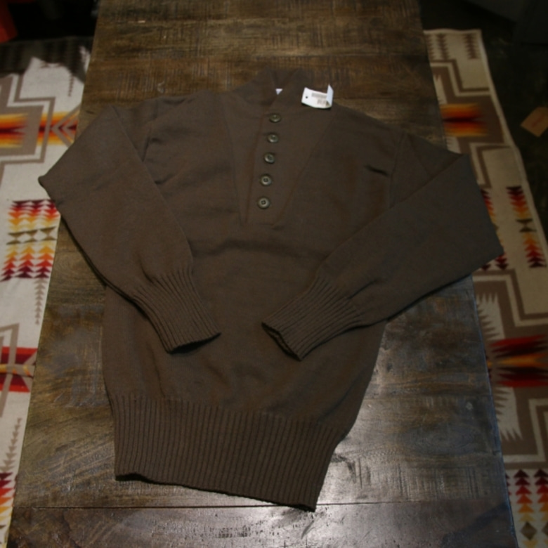 us army 5 button sweater
