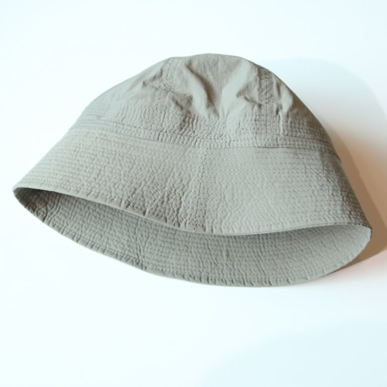 wildhogs nylon sailor bucket hat (light grey)
